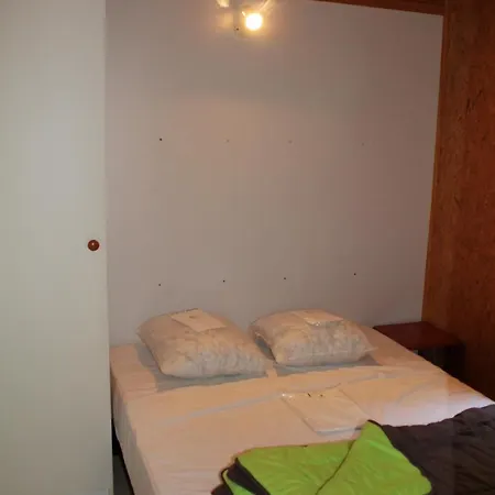 Camping Le Pavillon * Les Achards (Vendee)